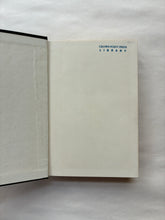 Load image into Gallery viewer, Changing: Essays in Art Criticism by Lucy Lippard